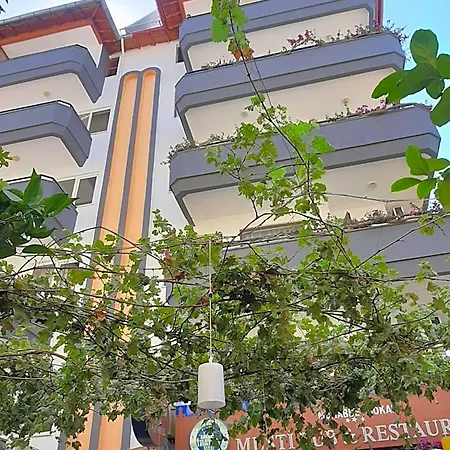 Apartahotel Musti