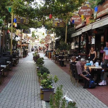 Musti Lejlighedshotel Alanya