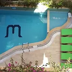 Апарт-отель Musti 4*