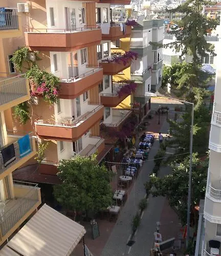 Musti Ξενοδοχείο με διαμερίσματα 4*