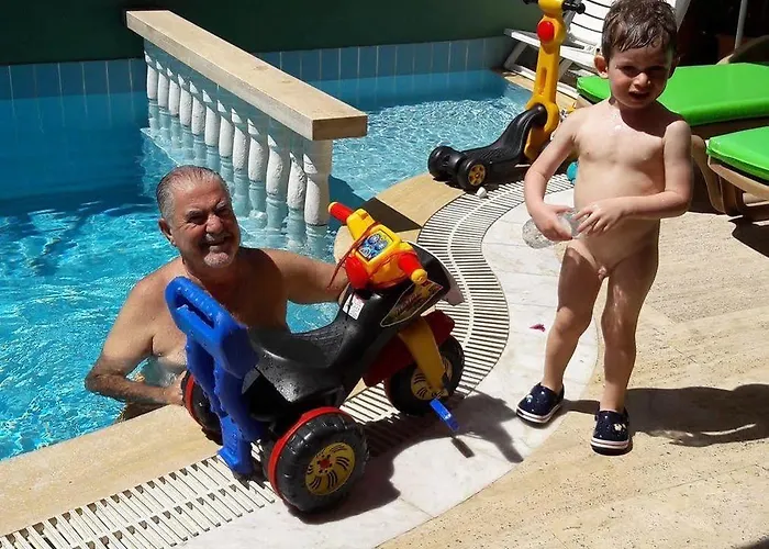 Musti 4* Αλάνια