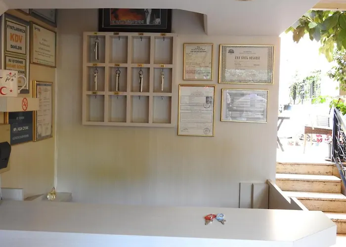 Musti Ξενοδοχείο με διαμερίσματα Αλάνια